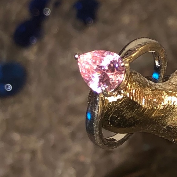 Sapphire Ring - Picture 4 of 9